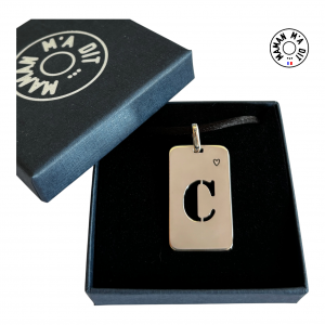 Collier homme plaque rectangle 19x32 lettre ou N° au choix